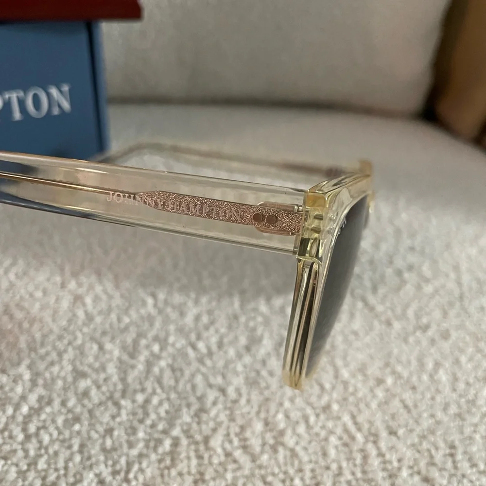 Johnny Hampton new box